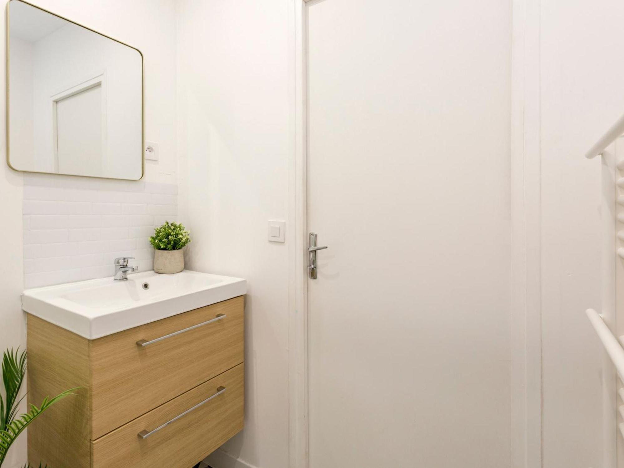 Cozy Apartment - Louvre - Sentier II Paris Luaran gambar